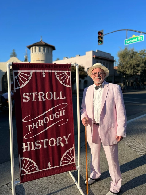Stroll Tour Guide and Signage